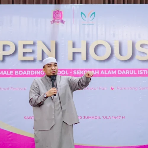 SPIDI-SADIQ GELAR OPEN HOUSE dan Parenting Seminar Bertajuk “The Beautiful of Holy Qur’an”