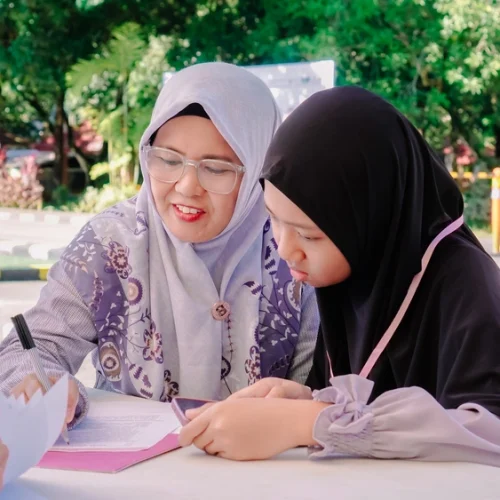 Agar Tidak Salah Pilih! 7 Tips Memilih Pesantren Aman untuk Anak